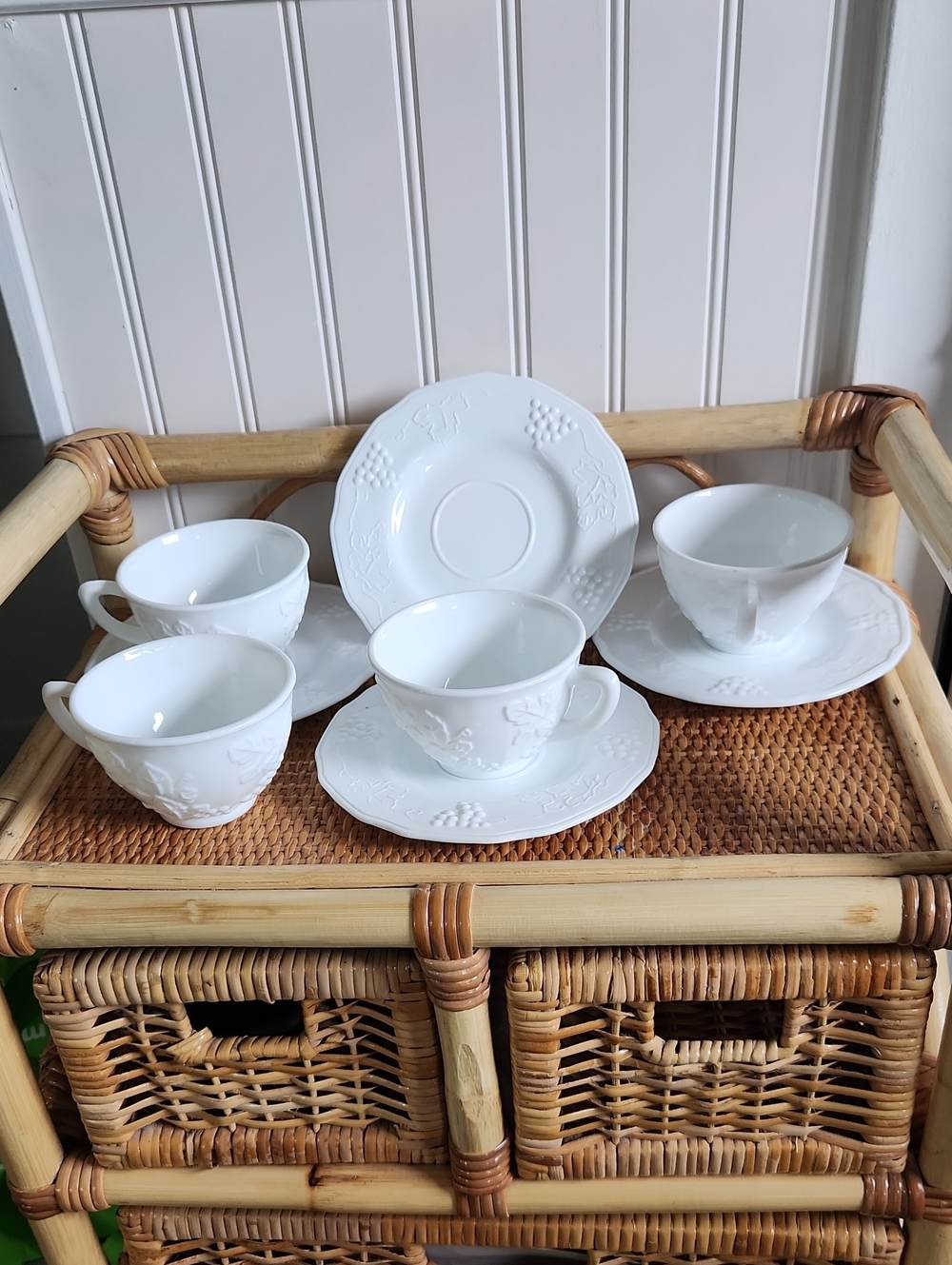 Vintage Milk Glass Tea Cups And Saucers